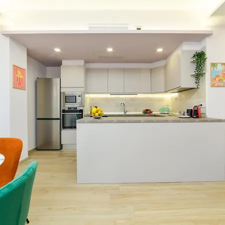 Estate4home - Domus Sirenum - Partenope Apartment