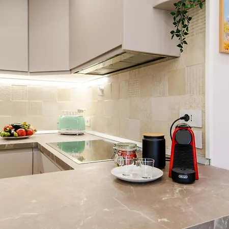 Estate4home - Domus Sirenum - Partenope Apartment