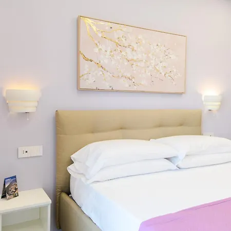 Apartment Estate4home - Domus Sirenum - Partenope *