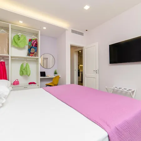 Estate4home - Domus Sirenum - Partenope